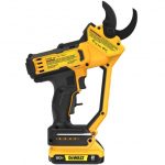 DEWALT 20V MAX* 1-1/2 in. Cordless Pruner