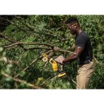 DEWALT 20V MAX* 8 in Brushless Cordless Pruning Chainsaw (Tool Only)