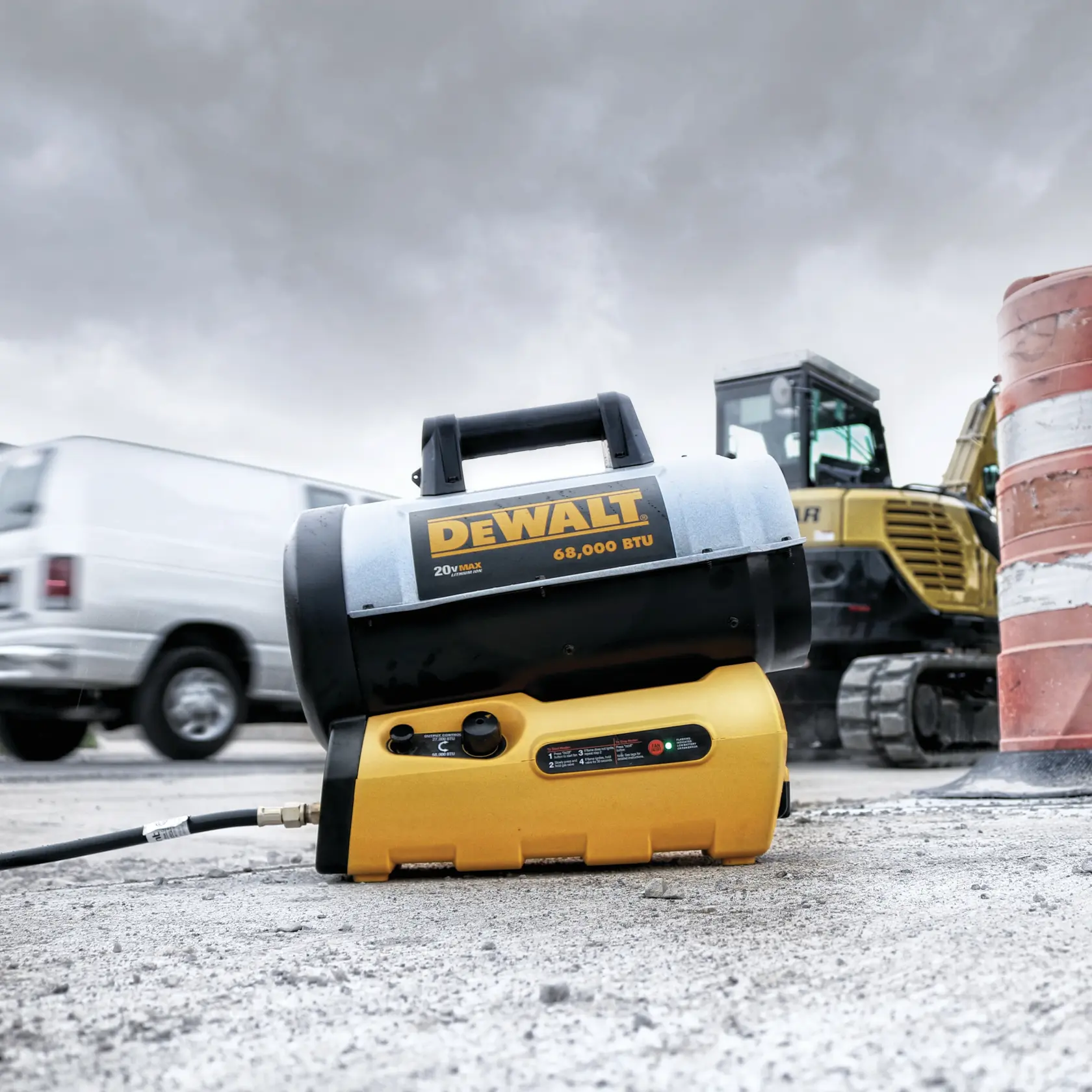DEWALT® 20V MAX* 70,000 BTU Cordless Forced Air Propane Heater